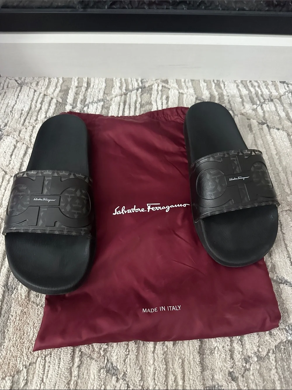 Salvatore Ferragamo Black Logo Print Slide Sandals